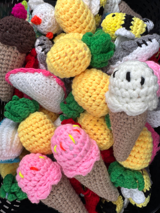 Crochet Cat Toy | Weekly on the Menu