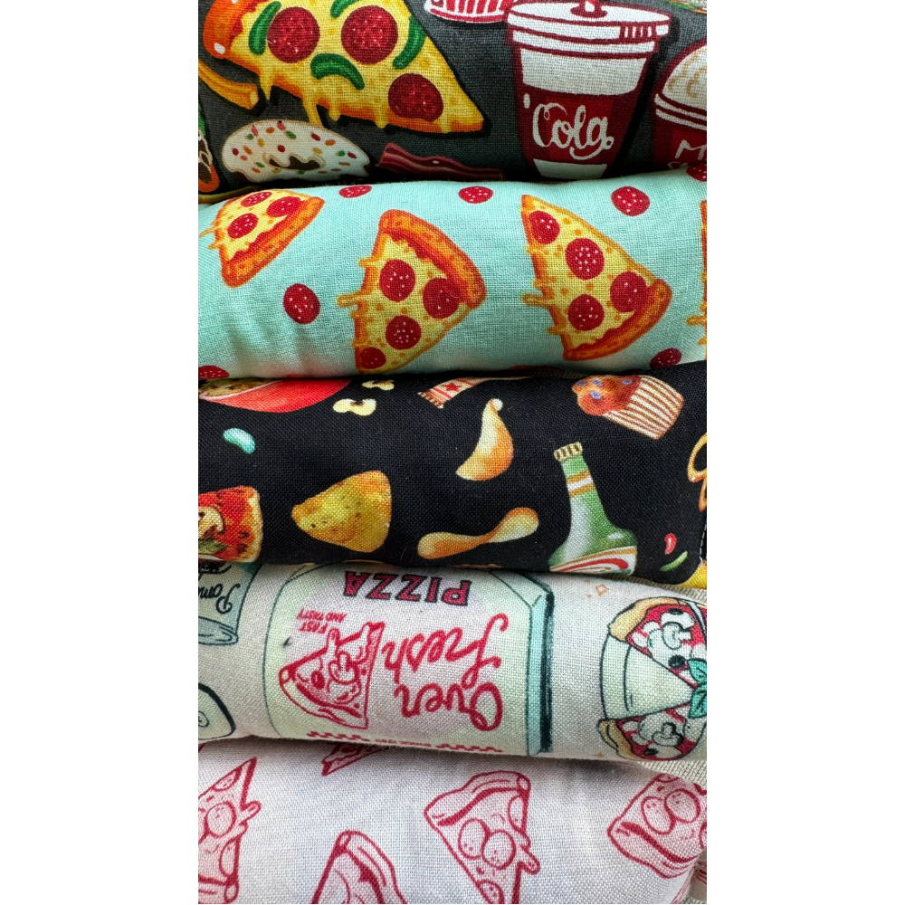 Interactive pizza cat toy for indoor cats filled with catnip to encourage exercise, mental stimulation, and active play behavior