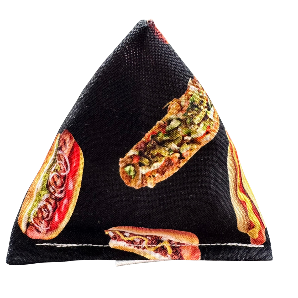 sack.jpg
Black foodie catnip toy for cats featuring loaded hot dogs and grilled cookout favorites for active play