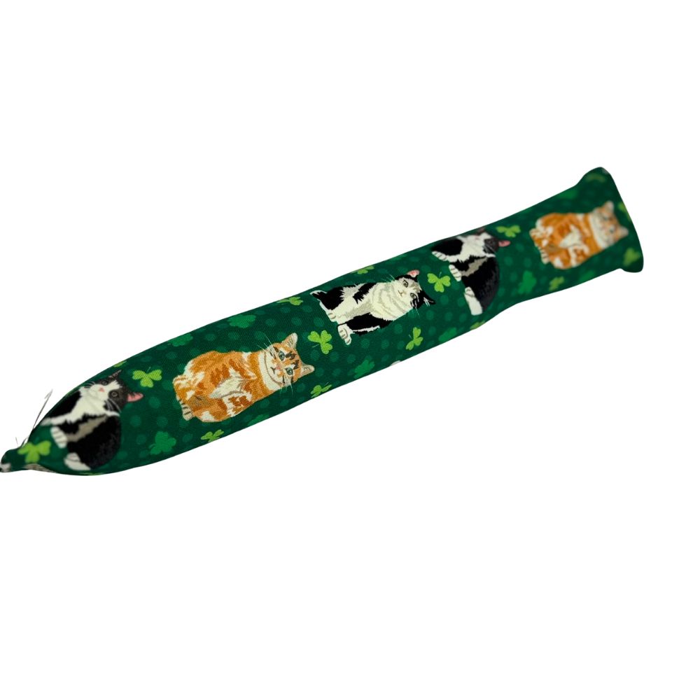 Long St. Patrick’s Day kicker cat toy with catnip featuring lucky cats and shamrocks